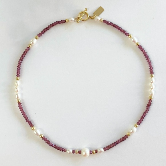 Freshwater Pearl, Garnet & 14K Gold Necklace - Picture 8 of 8